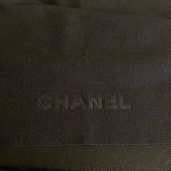 Chanel Camellia Black and Gold Polarized Sunglasses Like New! - Picture 13 of 15